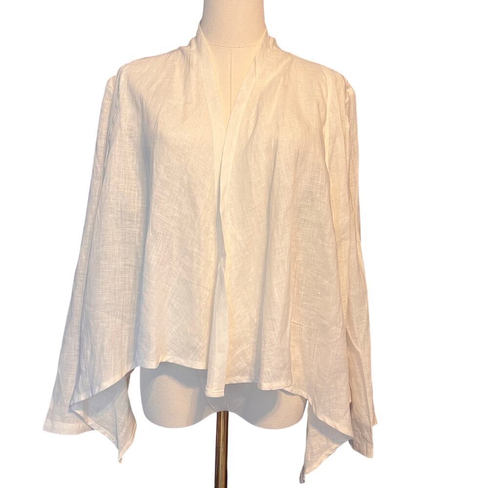 Territory Ahead Women's White Linen Open Front Shirt. Size Medium